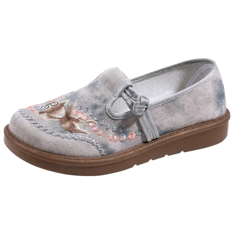 Marie | Damen Bestickte Blumen Slip-On Loafer mit Perlenverzierung