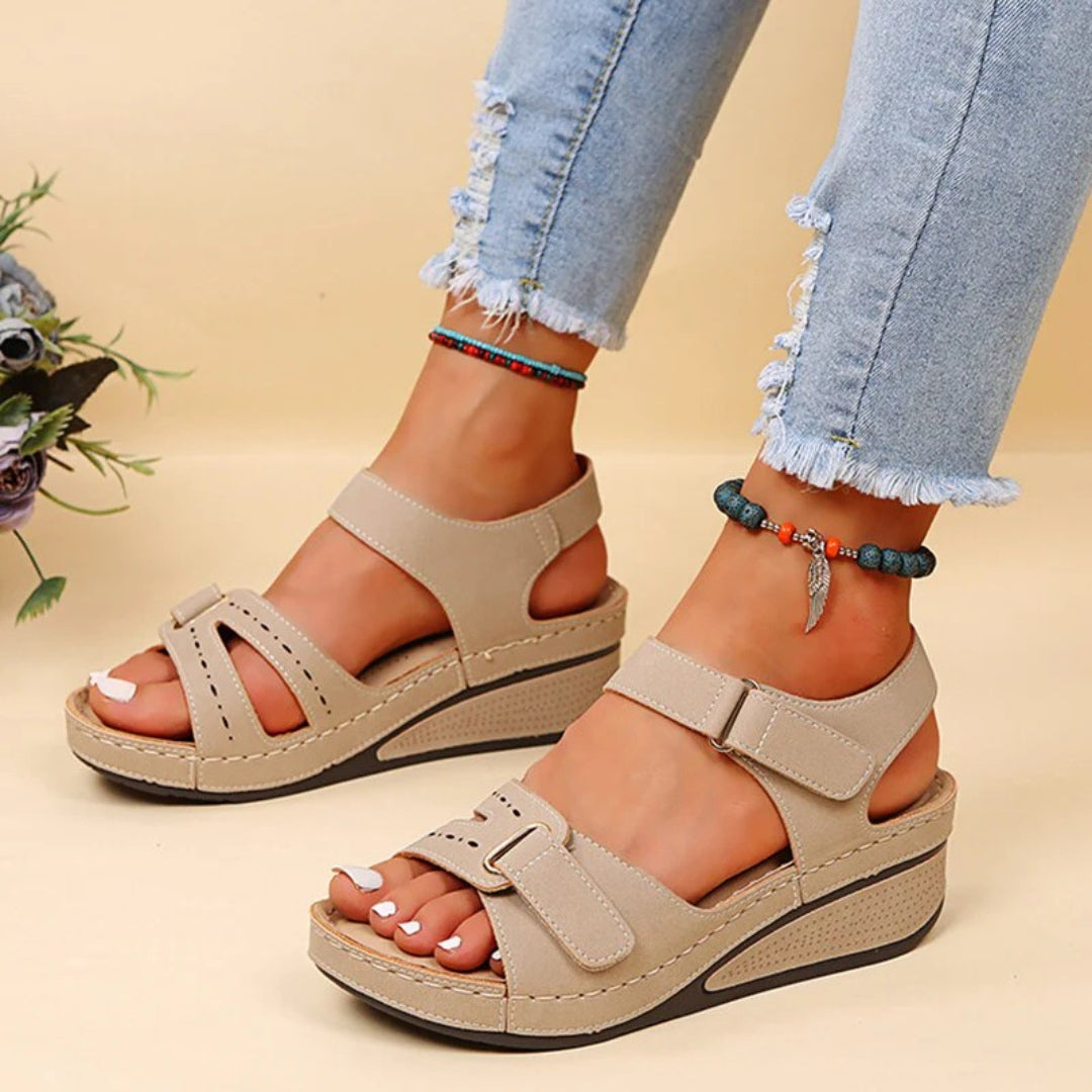 Kathrin Adjustable Strap Platform Summer Sandals