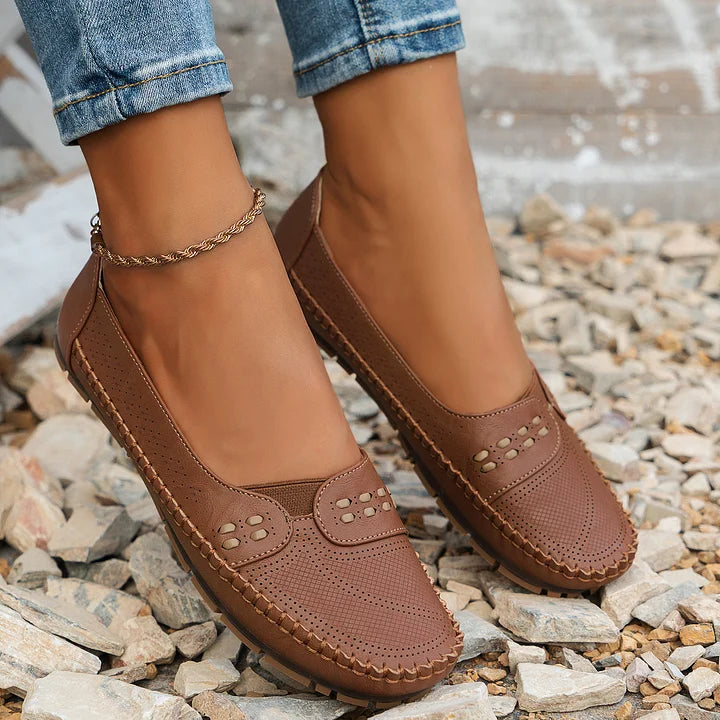 Jasmin | Damen Perforierte Komfort Slip On Loafer