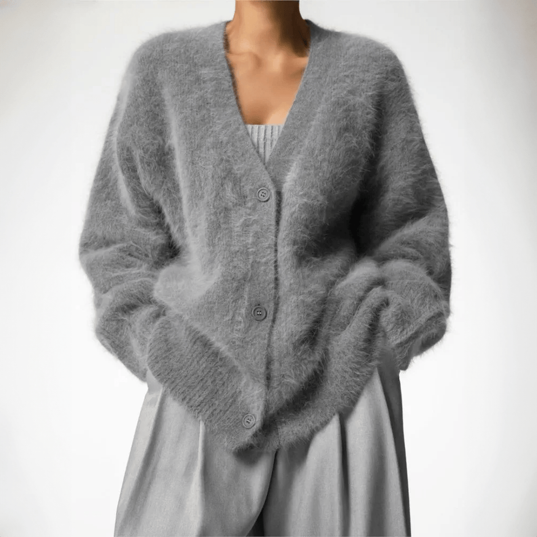 Edith | Damen Trendige Flauschige Strickjacke mit Knopfleiste