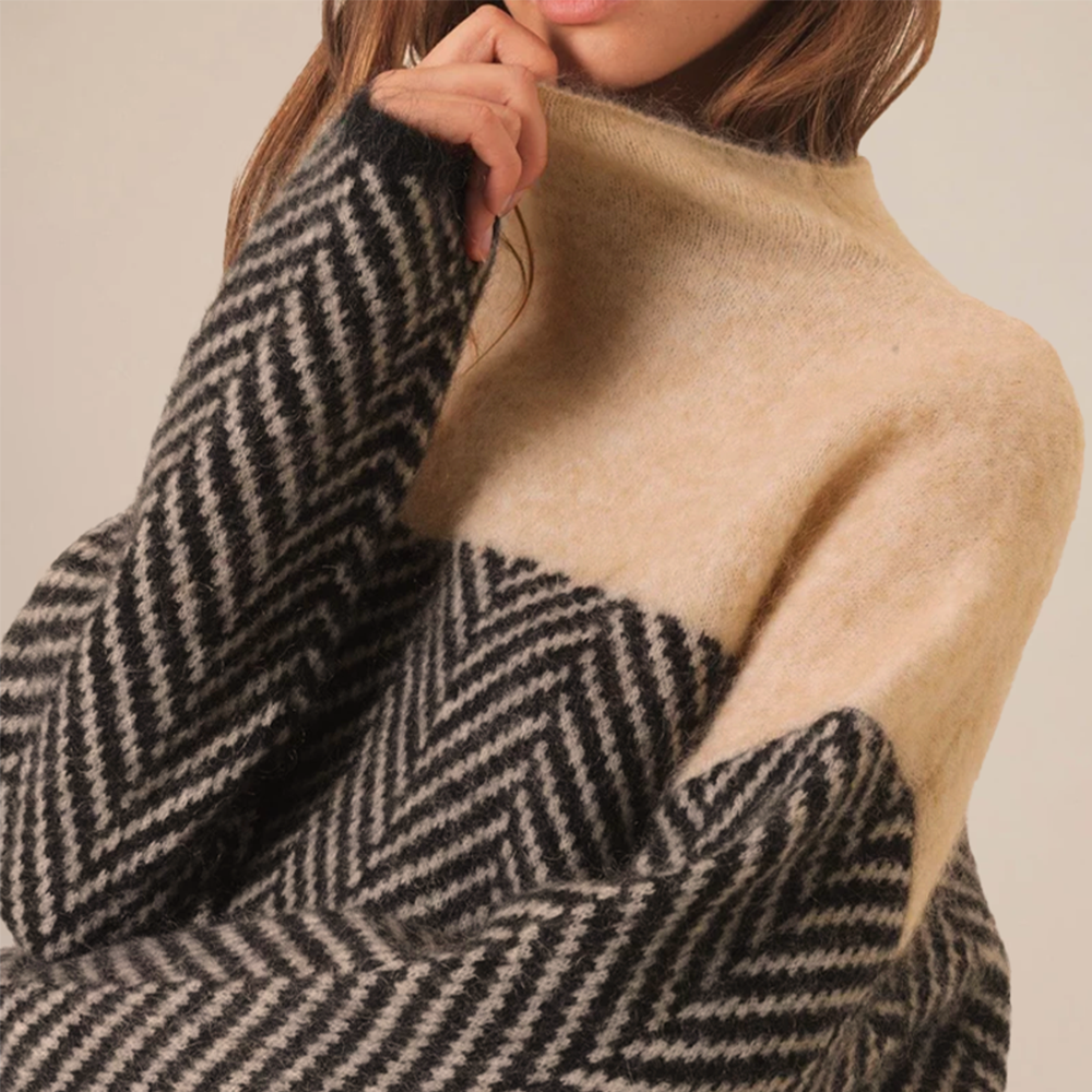 Michaela | Damen Lockere Strickpullover mit hohem Kragen