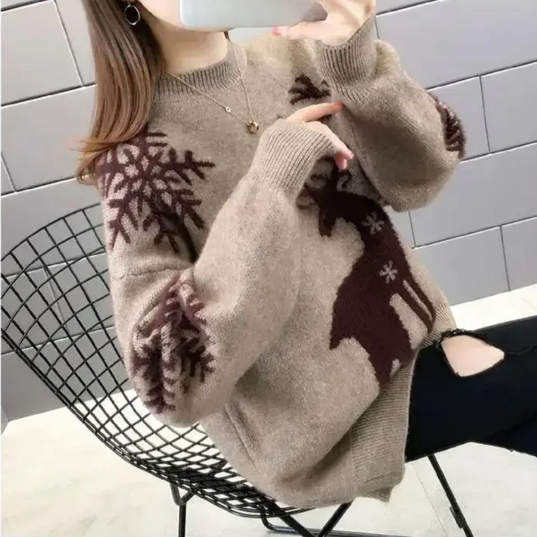 Doris | Gestrickter Damen-Weihnachtspullover mit Rentiermotiv