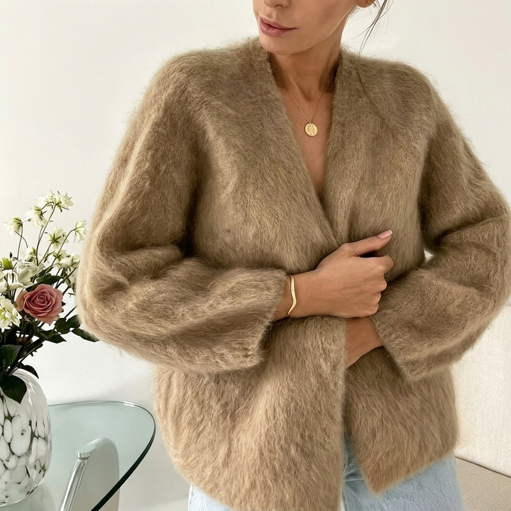 Marie | Damen Flauschiger V-Ausschnitt Strickjacke Cardigan mit Knopfleiste