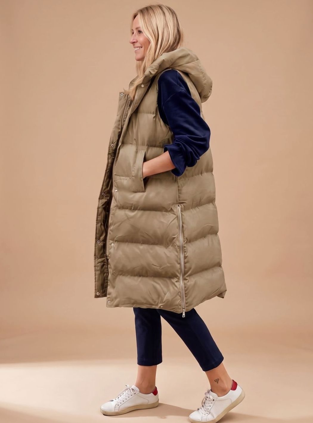 Bodywarmer Damen Langer Gesteppter Kapuzen-Steppweste - Khaki