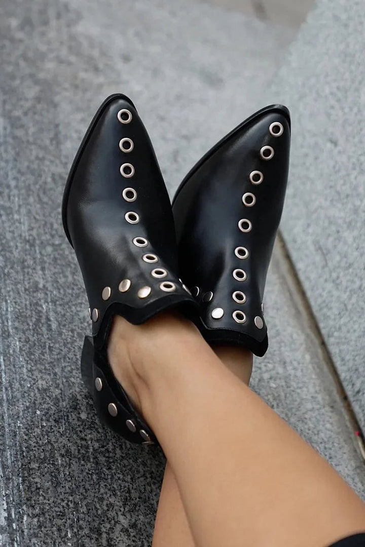 Damen Ankle Boots Schwarz Spitze Nieten Blockabsatz
