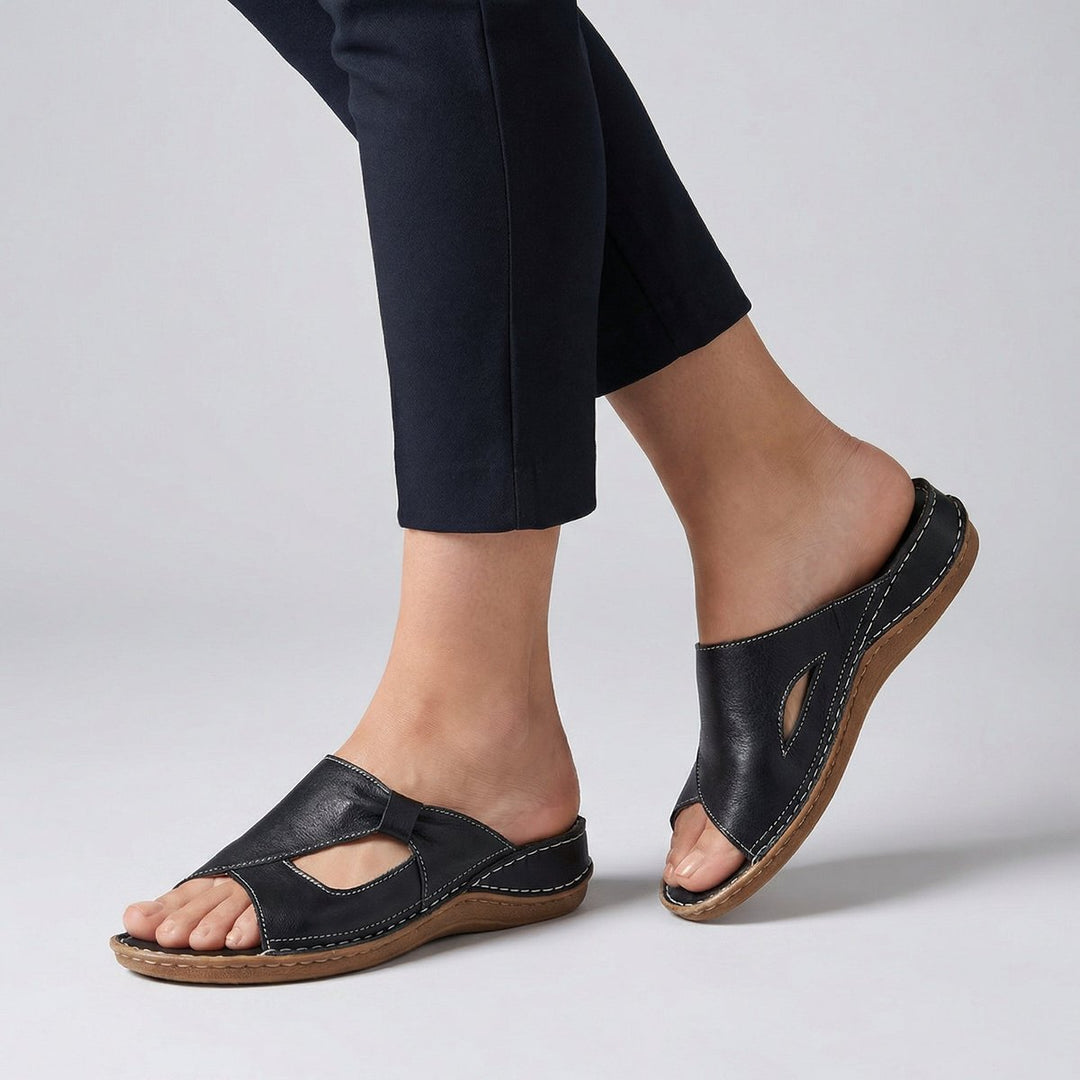 Damen Bequeme Sandalen Flache Mule-Sandale mit Cut-Out-Detail - Black