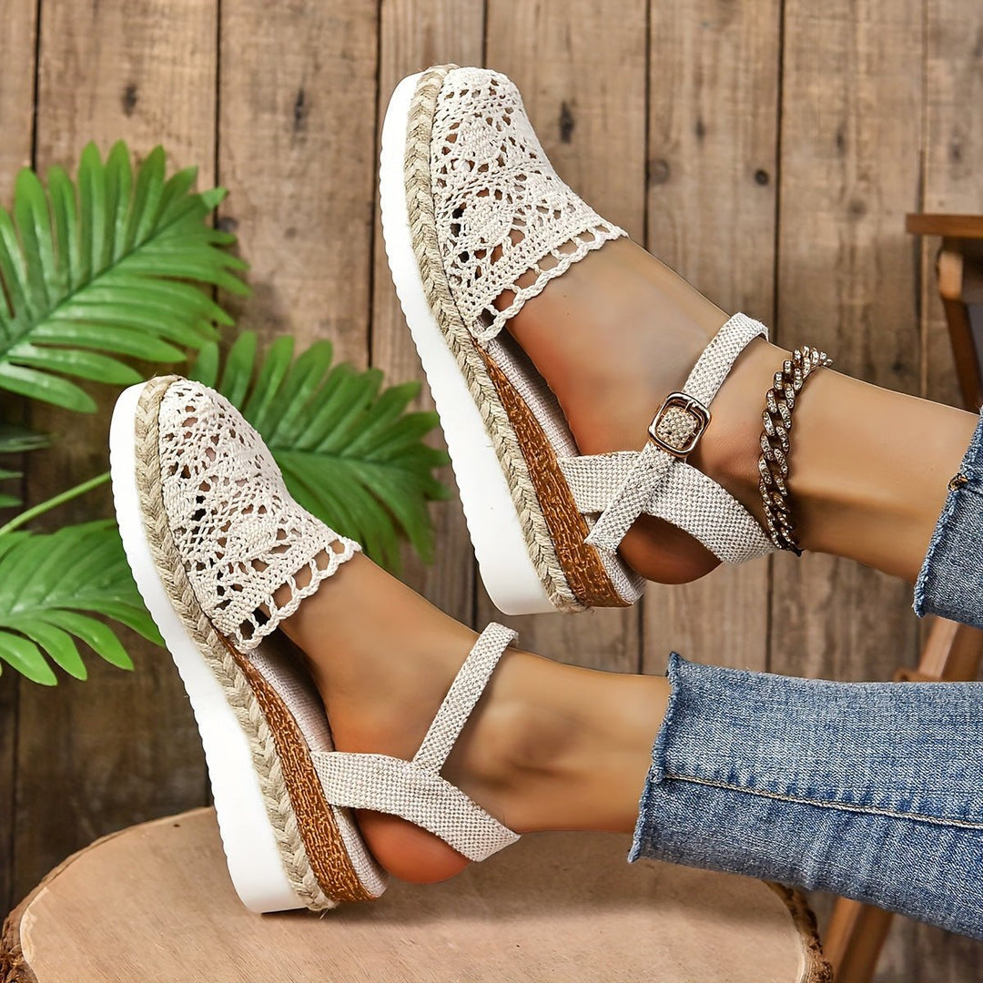 Damen Bequeme Sandalen Häkeloptik Keilabsatz Knöchelriemen