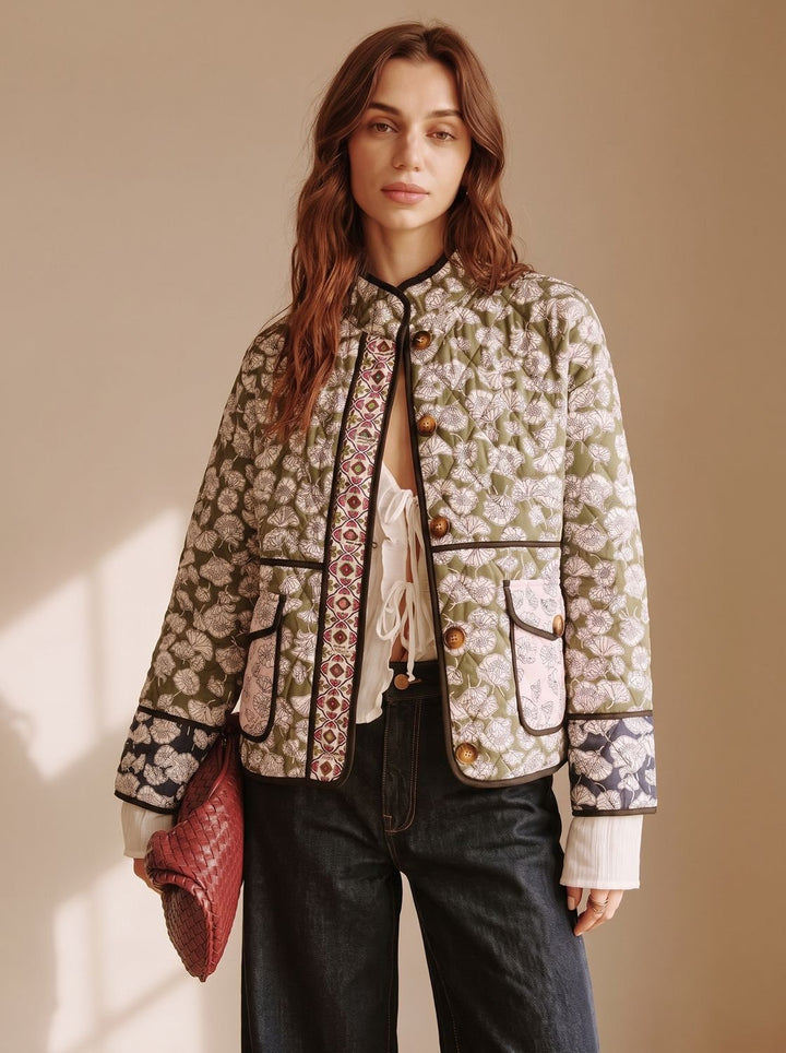 Damen Böhmische Steppjacke mit Blumenmuster und Pattentaschen - Grün