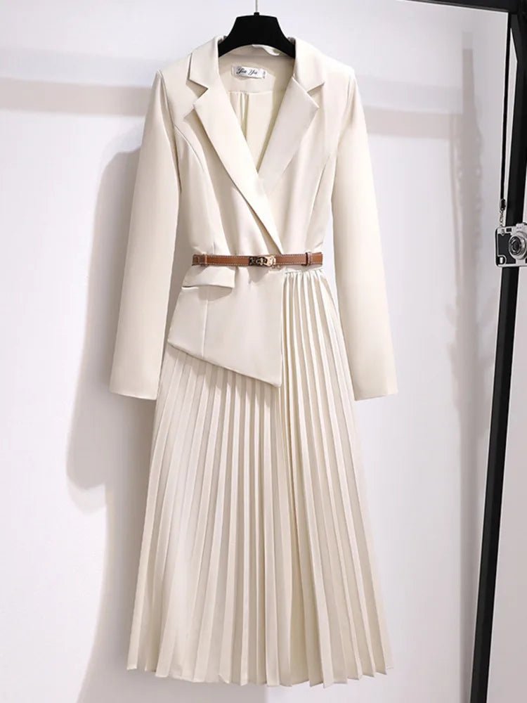 Damen Blazer-Style Midi-Kleid mit Plisseerock und Gürtel - Beige