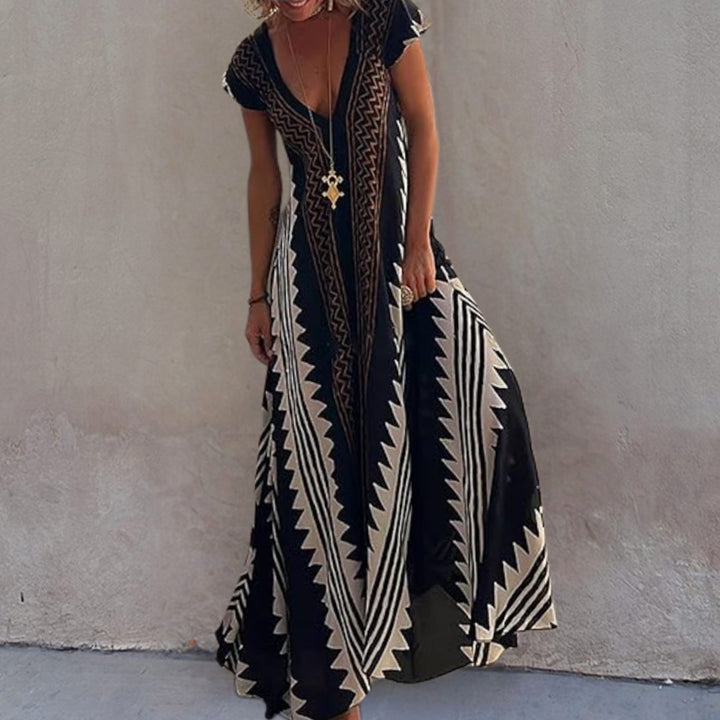 Damen Boho Maxikleid mit kurzen Ärmeln tiefem V-Ausschnitt - Schwarz