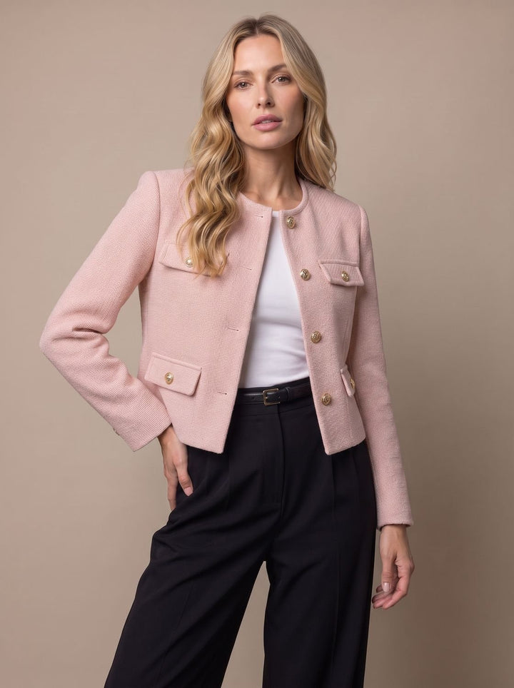 Damen Cropped Tweed Blazer mit Goldknöpfen und Pattentaschen, Light Blue - Hellrosa