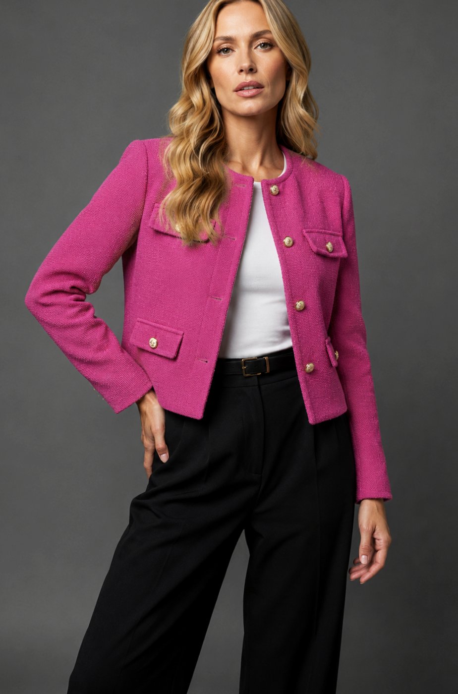 Damen Cropped Tweed Blazer mit Goldknöpfen und Pattentaschen - Rosa