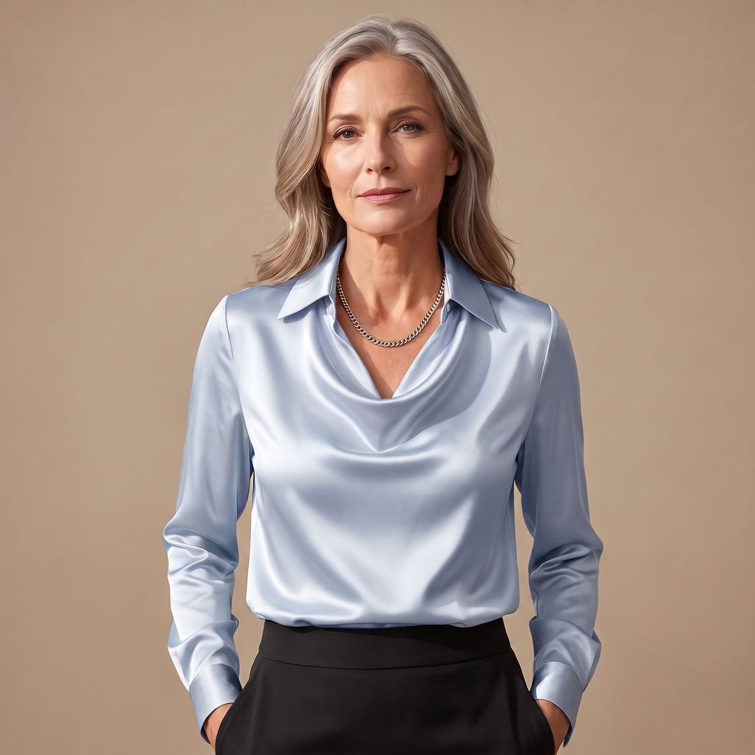 Damen Elegante Satin-Bluse mit Wasserfallausschnitt und Hemdkragen - Hellblau