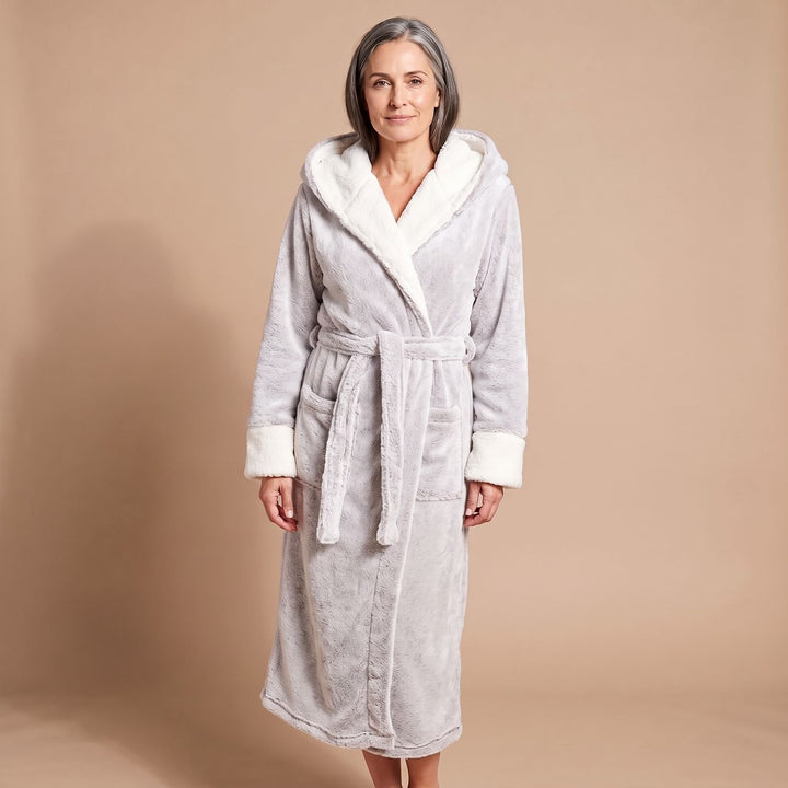 Damen Fleece-Bademantel mit Kapuze und Bindegürtel - Hellgrau
