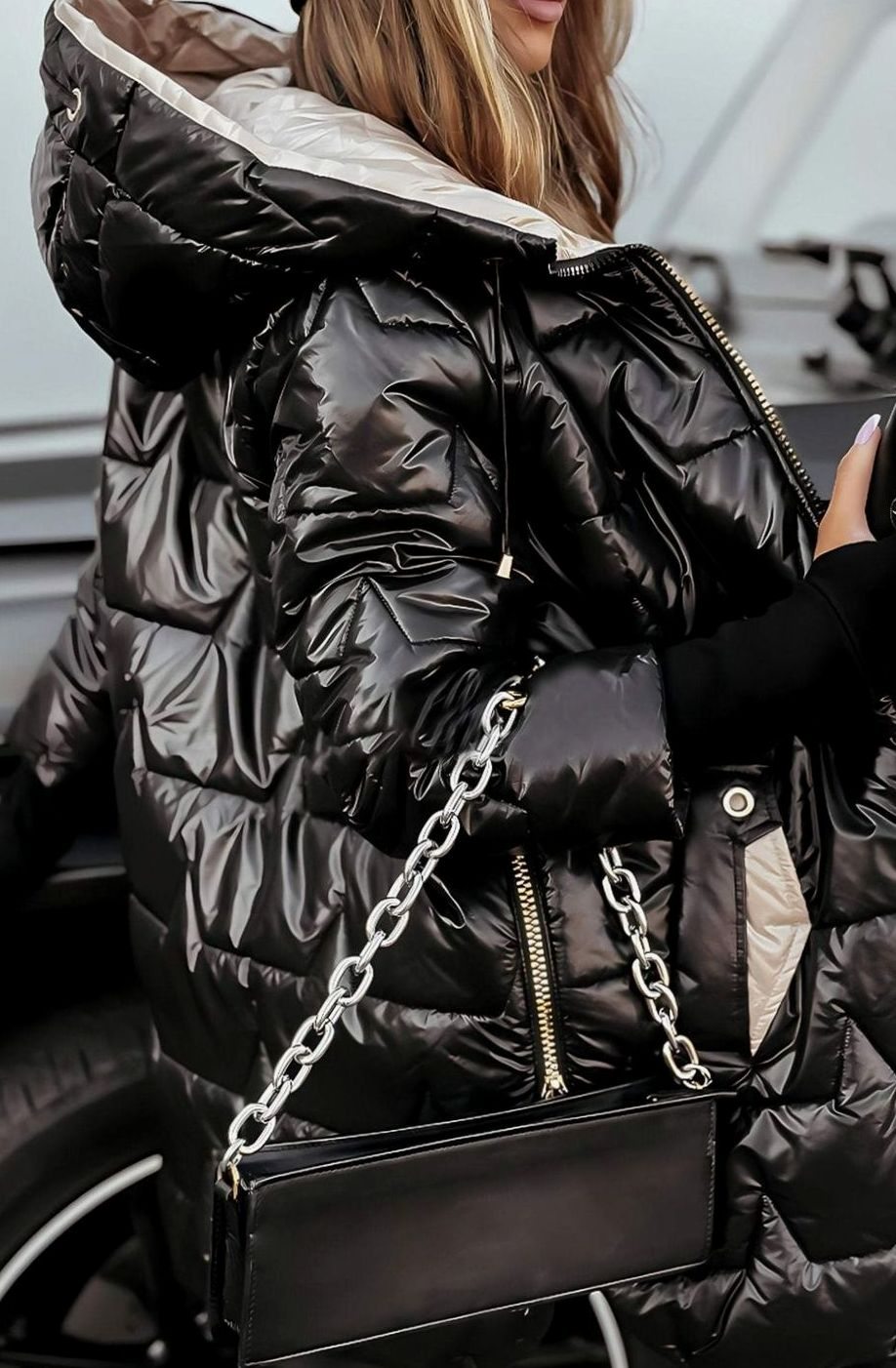 Damen Glänzende Steppjacke mit Kapuze Winterjacke