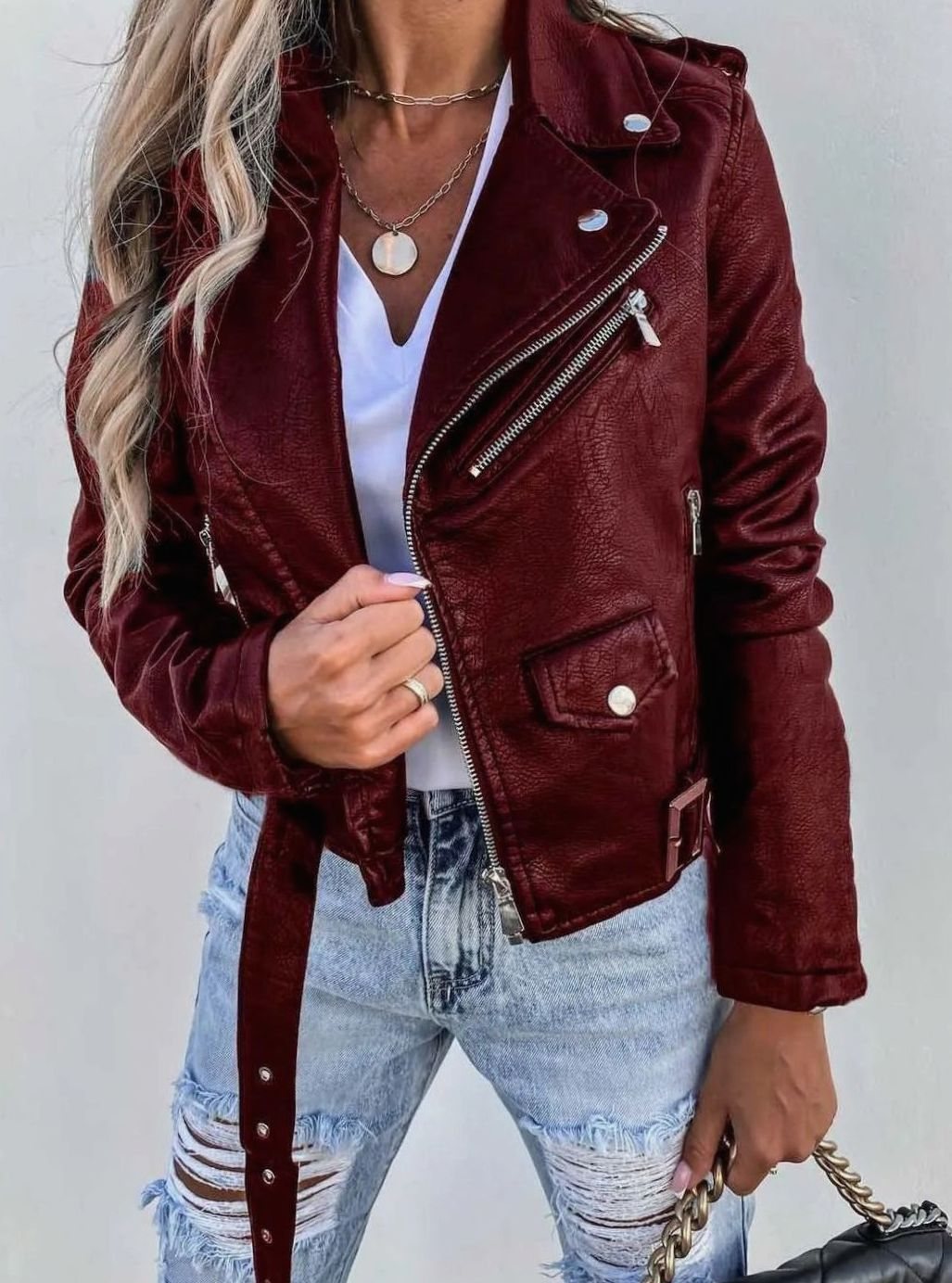 Damen Kunstleder-Bikerjacke mit Schrägzipper und Gürtel - Rot
