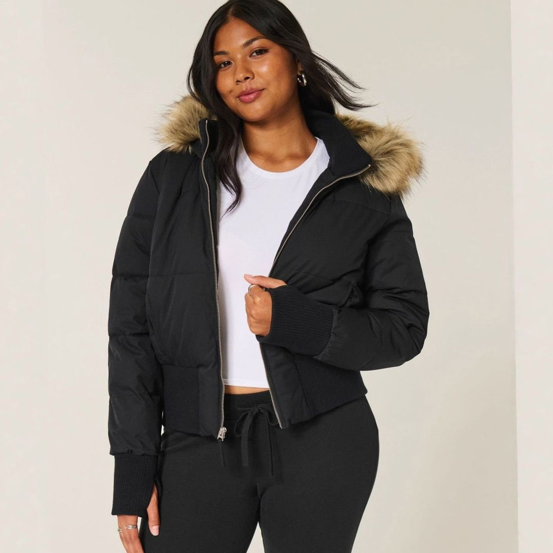 Damen Kurze Pufferjacke mit Fellkapuze und Frontreißverschluss