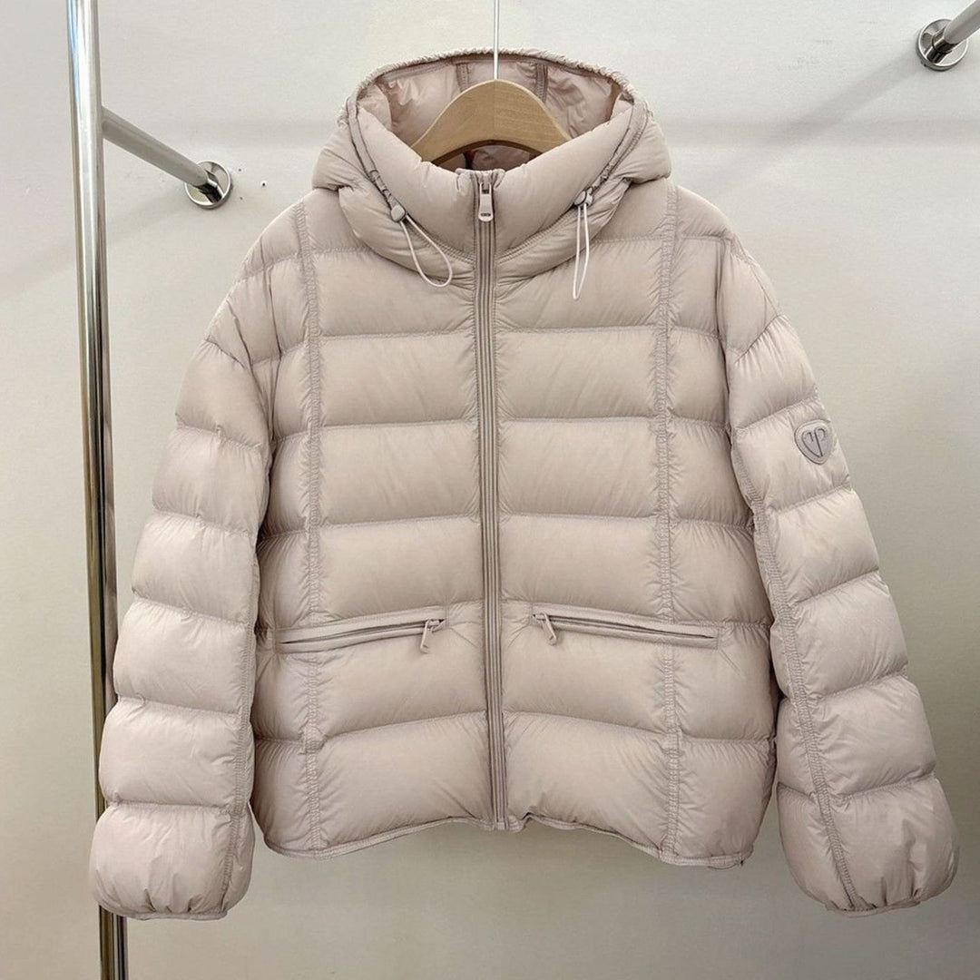 Damen Kurze Thermo-Steppjacke mit Kapuze und Reißverschlusstaschen