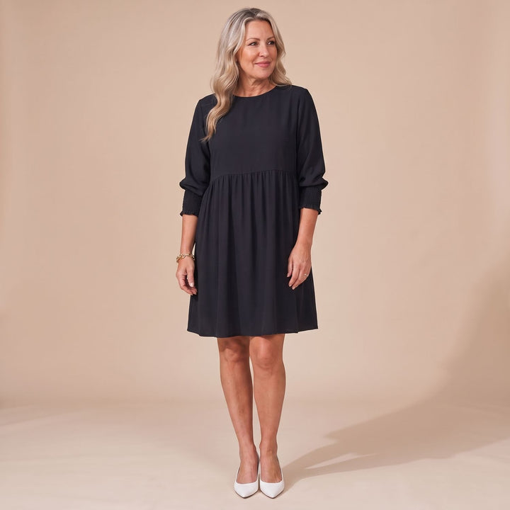 Damen Langarm-Kleid mit Smok-Manschetten lockerer Babydoll-Schnitt