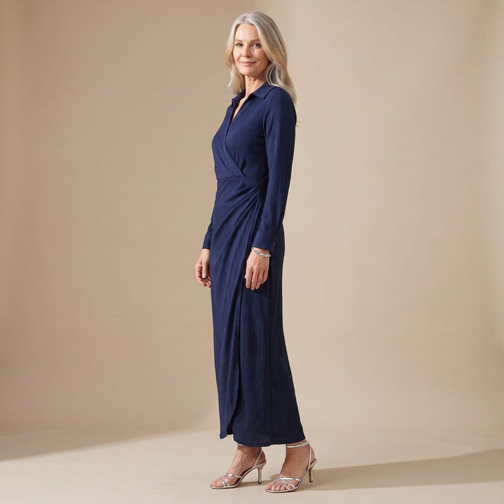 Damen Langarm Wickel-Maxikleid mit Kragen in Knopfleiste