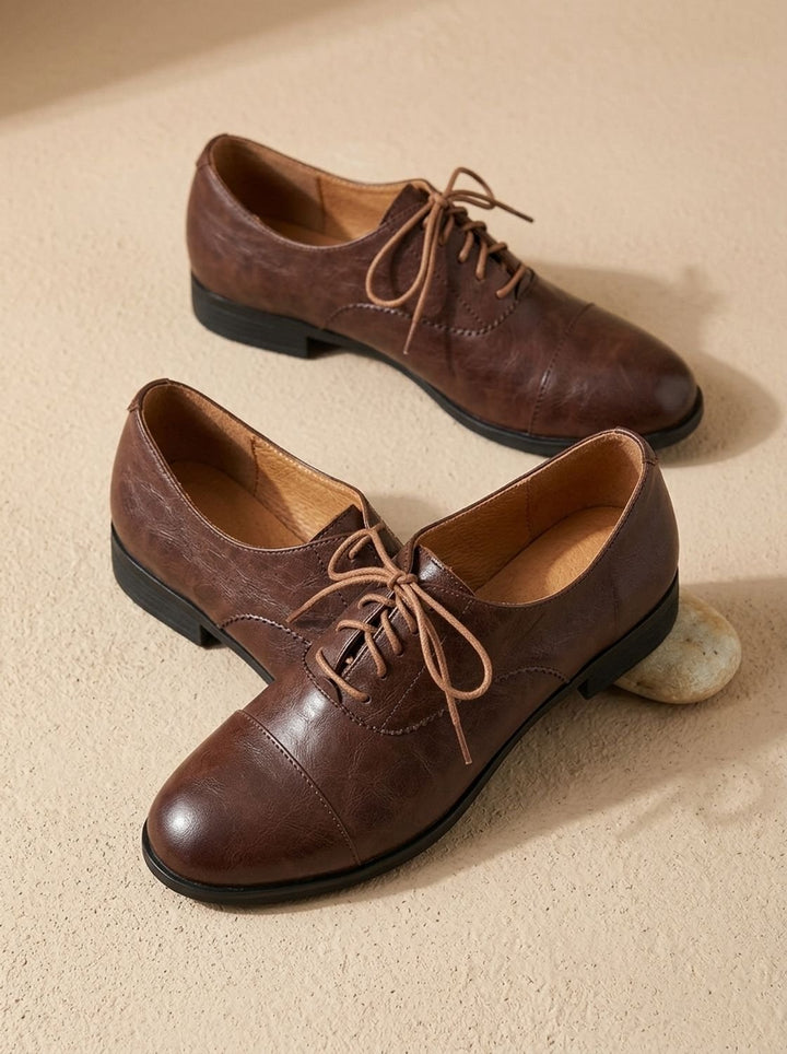Damen Leder Oxford Schuhe mit Schnürung und Cap-Toe Flach