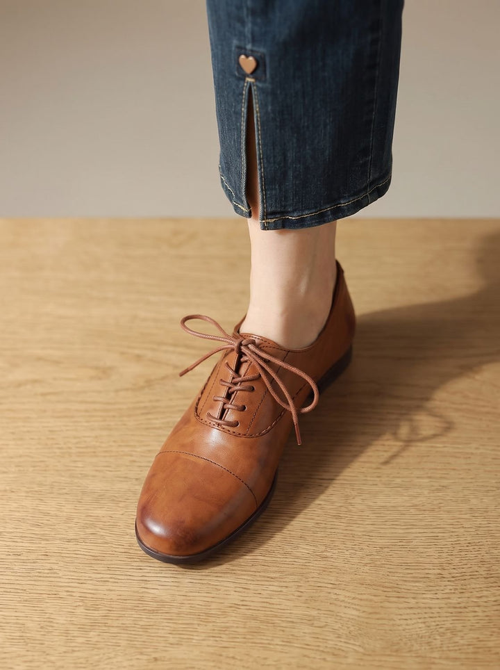Damen Leder Oxford Schuhe mit Schnürung und Cap-Toe Flach