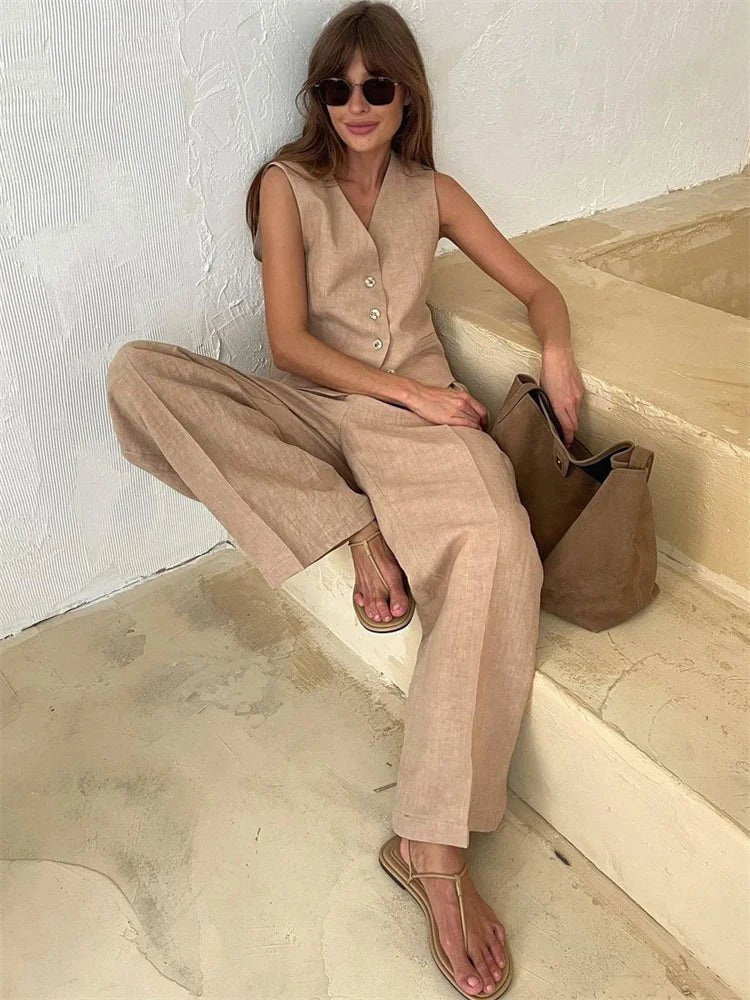 Annika Linen Two-Piece Set Detail