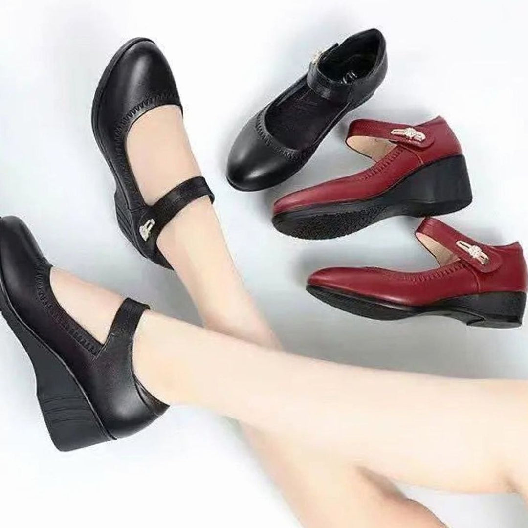 Damen Mary-Jane Keilabsatz-Pumps mit Klettverschluss