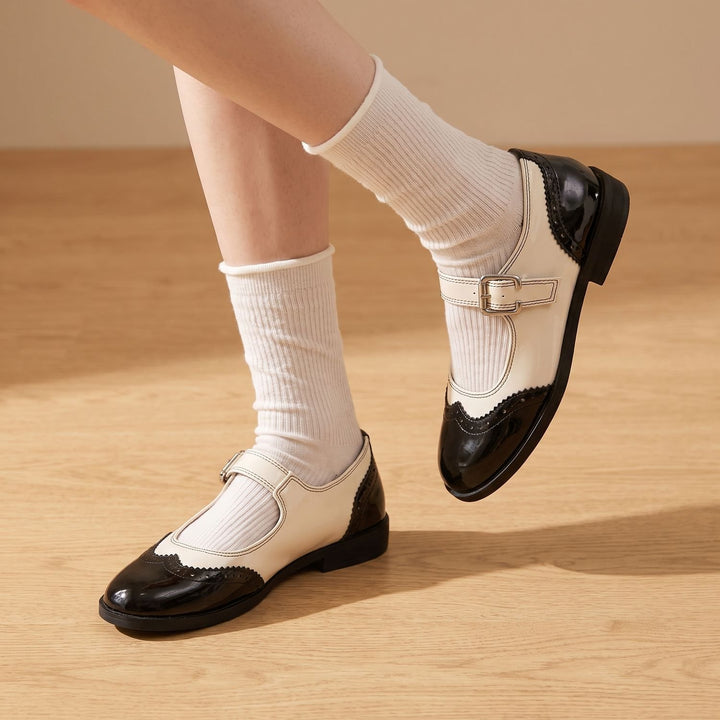 Damen Mary Jane Schuhe mit Schnalle Budapester-Stil Lackleder