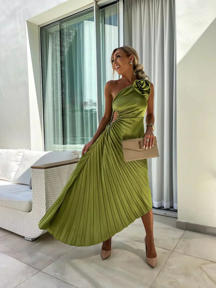 Damen One-Shoulder Plissee Maxi Kleid mit Blumendetail