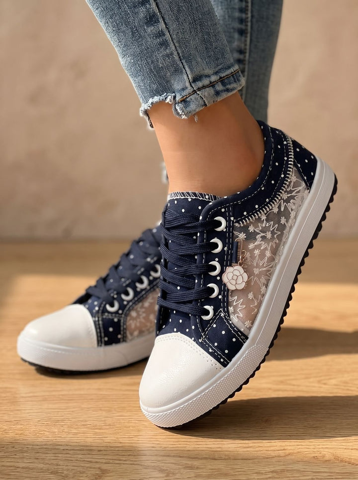 Damen Orthopädische Sneaker mit Spitzenbesatz Blumendetail Schnürschuh