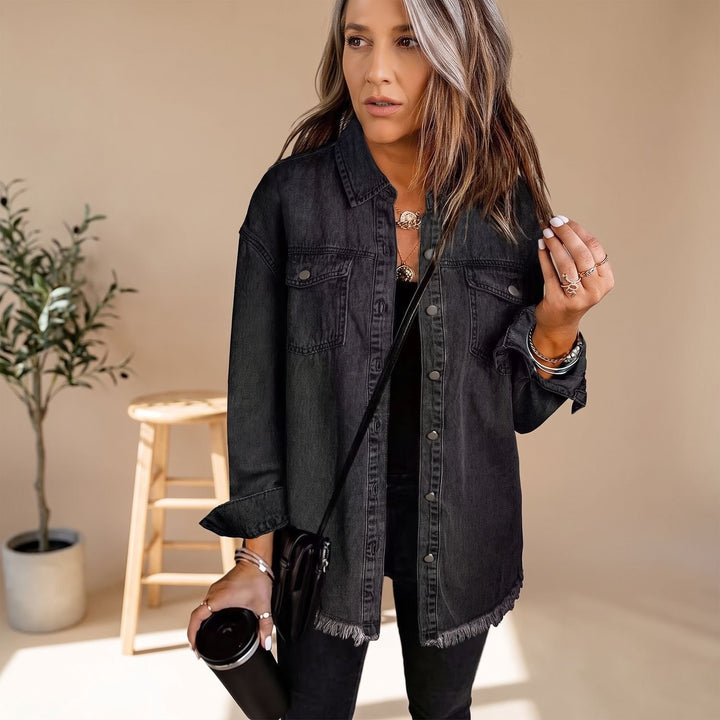 Damen Oversized Jeansjacke mit Druckknöpfen und Fransen-Saum - Schwarz
