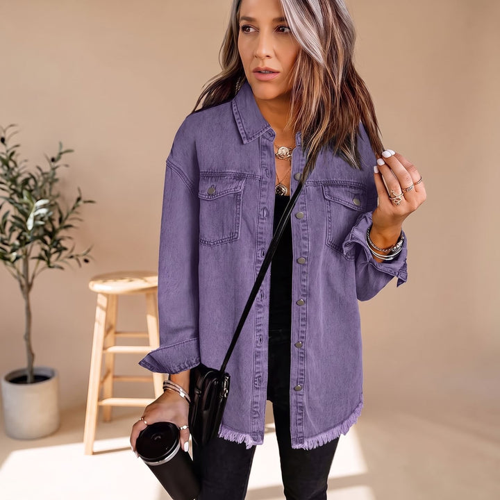 Damen Oversized Jeansjacke mit Druckknöpfen und Fransen-Saum - Violett