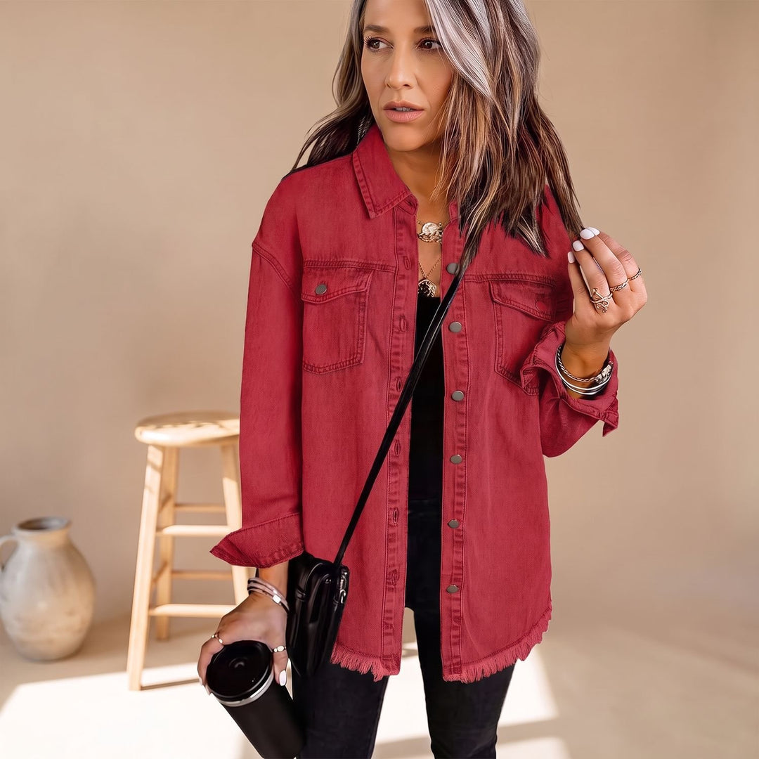 Damen Oversized Jeansjacke mit Druckknöpfen und Fransen-Saum - Rot