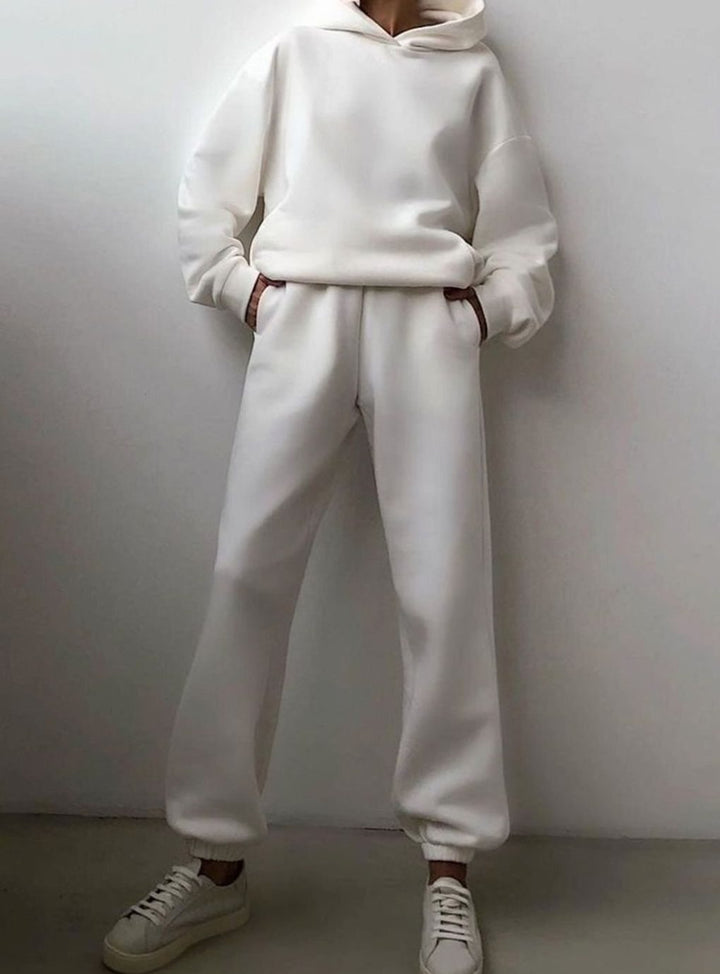 Damen Oversized Kapuzen-Strickpullover mit Jogginghose im Set