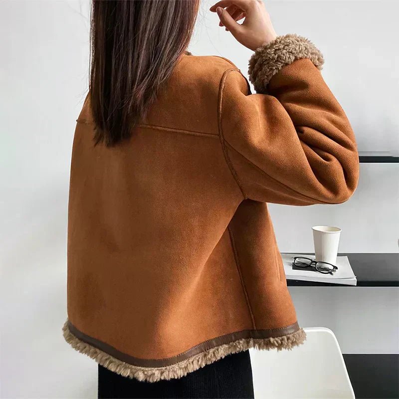 Damen Oversized Kunstschaffell-Jacke mit Knopfleiste Sherpa-Futter