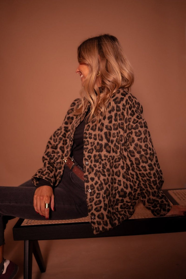 Damen Oversized Quilted Jacket Leopardenmuster Druckknopf