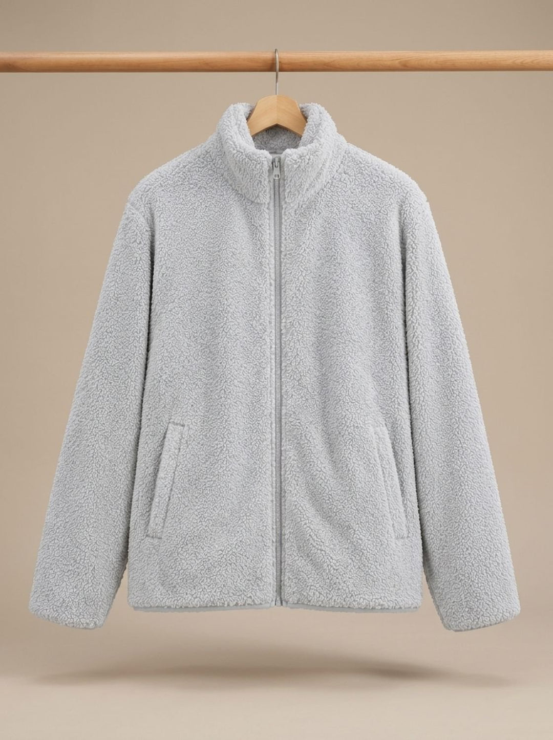 Damen Plüsch-Fleecejacke mit Stehkragen und Reißverschluss Bethany - Hellgrau