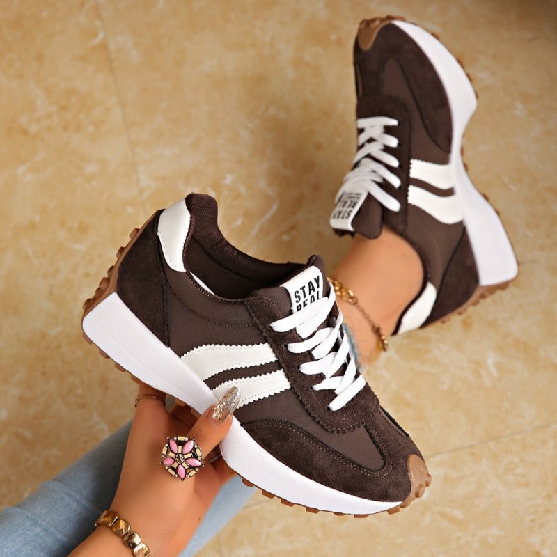 Damen Retro Platform Chunky Sneakers mit Schnürung - Brown