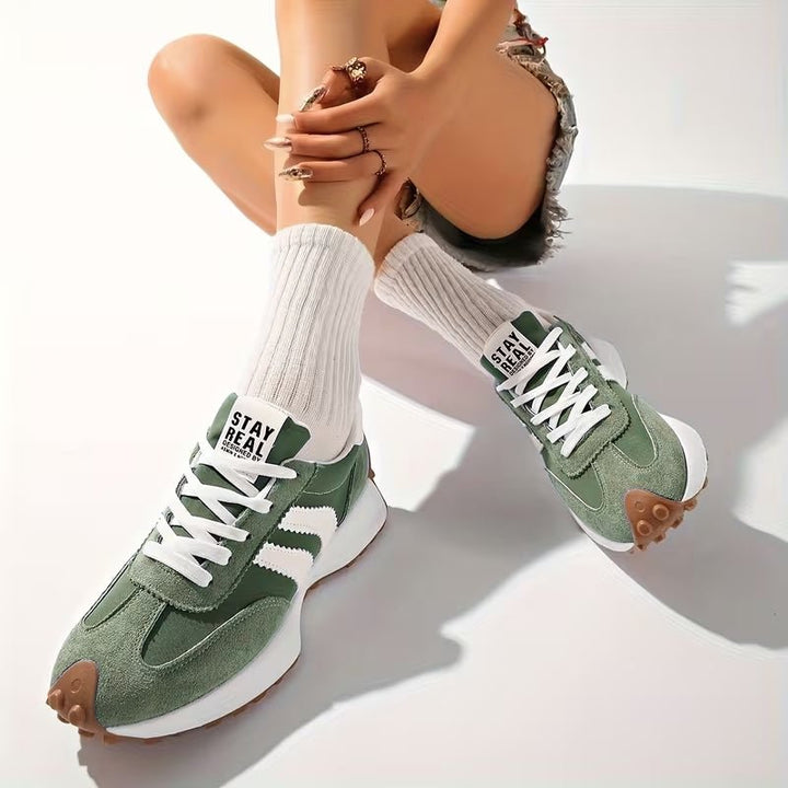 Damen Retro Platform Chunky Sneakers mit Schnürung