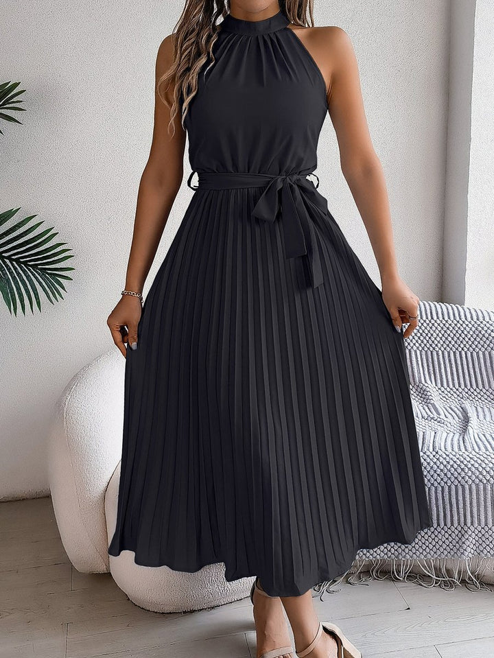Damen ärmelloses Neckholder Maxikleid plissiert mit Bindegürtel - Schwarz