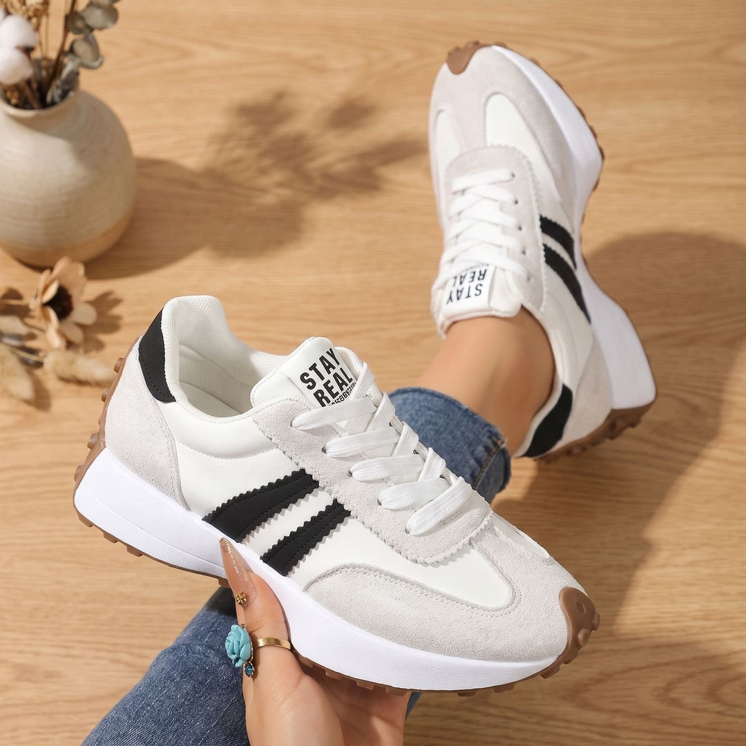 Damen Schnürsenkel Plateau-Sneaker mit Dämpfung und Streifendesign