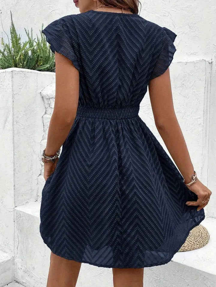 Damen Sommerkleid V-Ausschnitt Spitzendetail Kurzarm