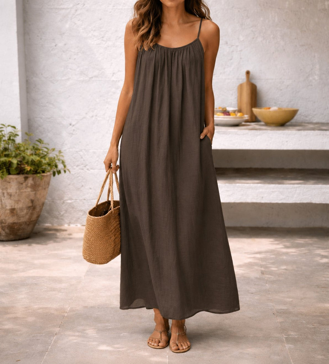 Damen Spaghetti-Träger Maxi-Sommerkleid Weitgeschnitten mit Taschen - Braun