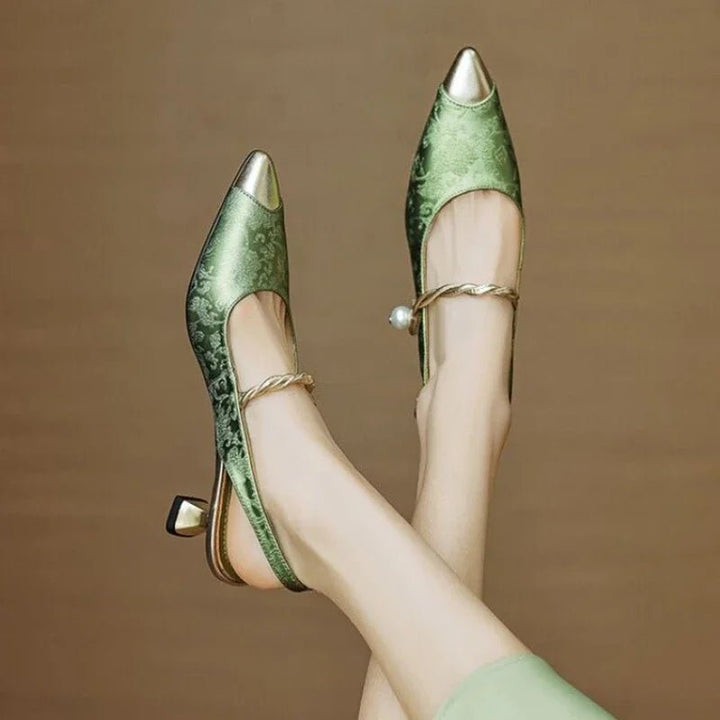 Damen Spitzschuh Kitten-Heel Slingback-Pumps Jacquard Perlenriemen