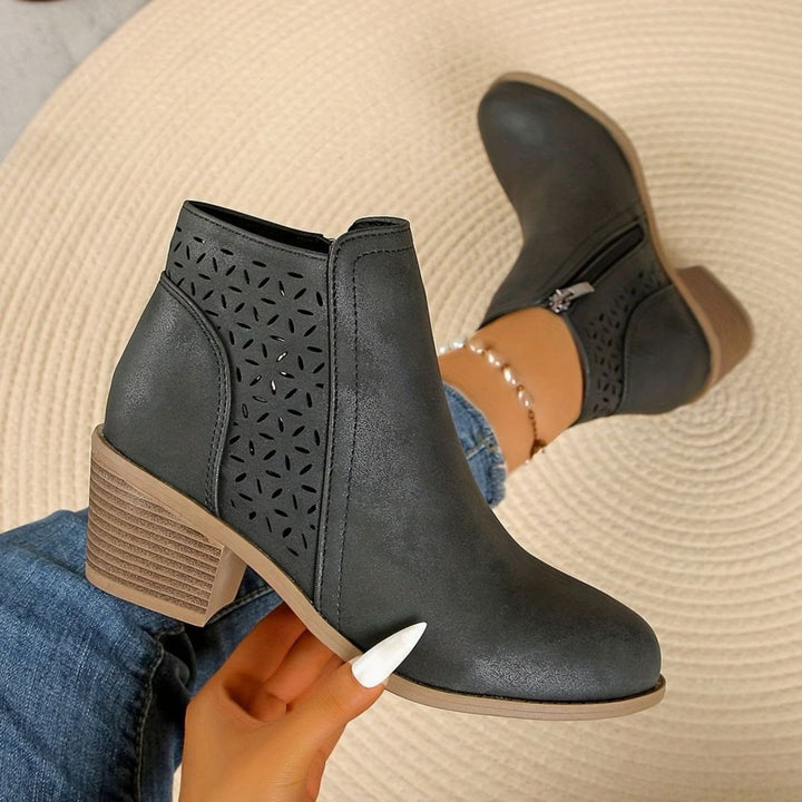 Damen Stiefeletten mit Blockabsatz Laserausschnitt Reißverschluss - Schwarz