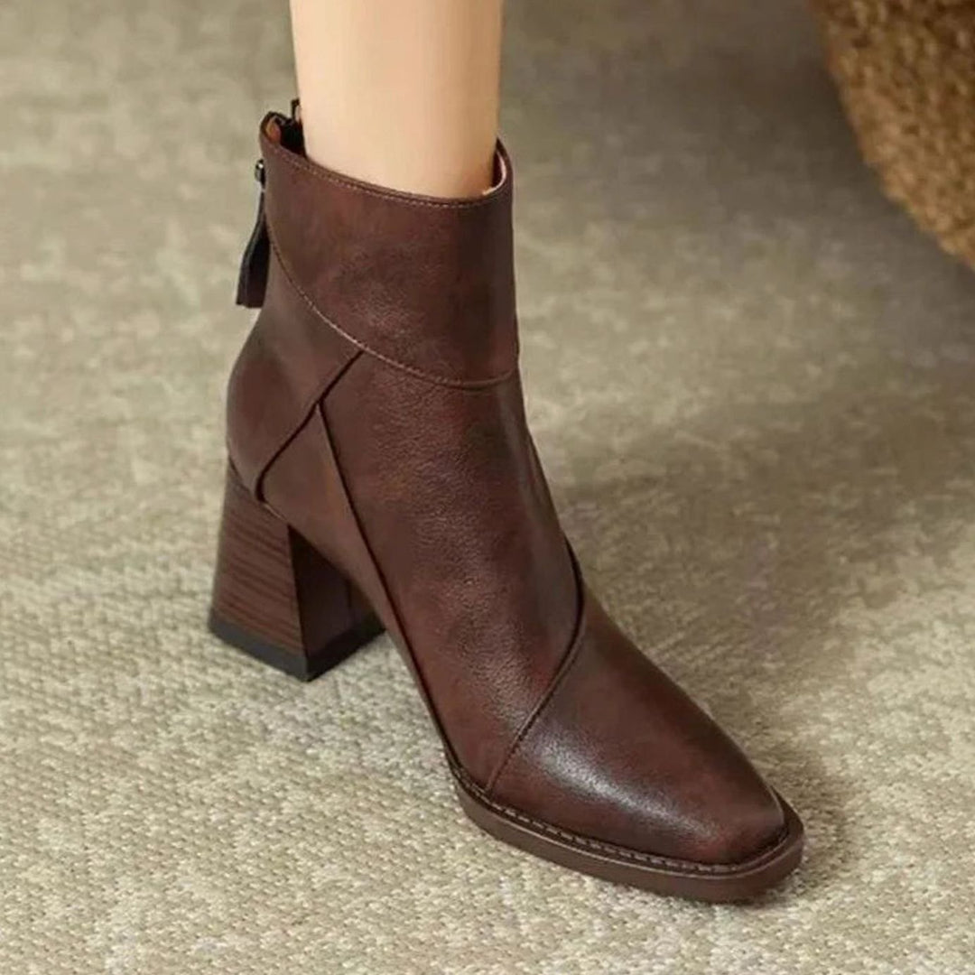 Damen Stiefeletten mit Blockabsatz und spitzer Kappe aus Kunstleder