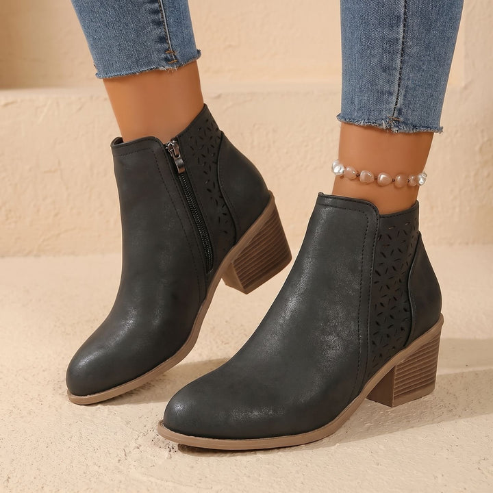 Damen Stiefeletten mit Seitlichem Reißverschluss Blockabsatz Ausgestanzt