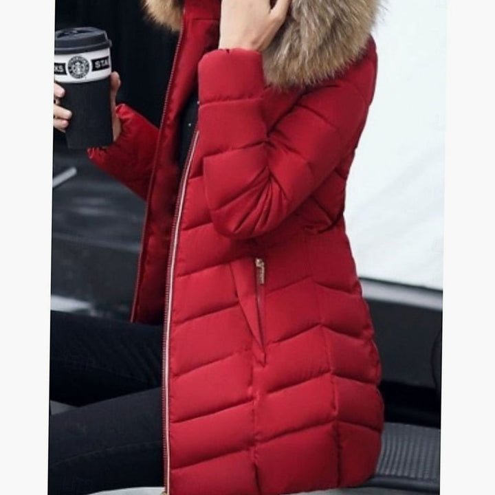 Damen Taillierte Daunenjacke mit Kunstfell-Kapuze Steppjacke