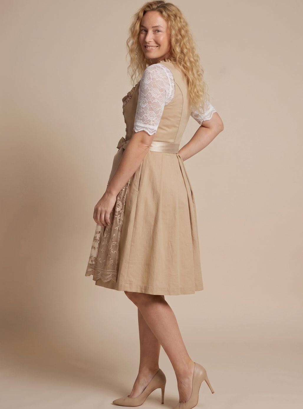 Damen Trachten-Dirndl Knielang Spitzenbluse Schnürung